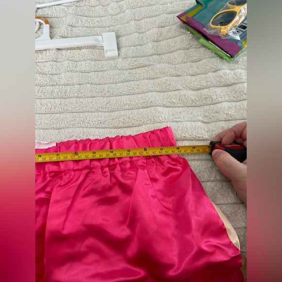 New Retro Outfit - Picture 11 of 13